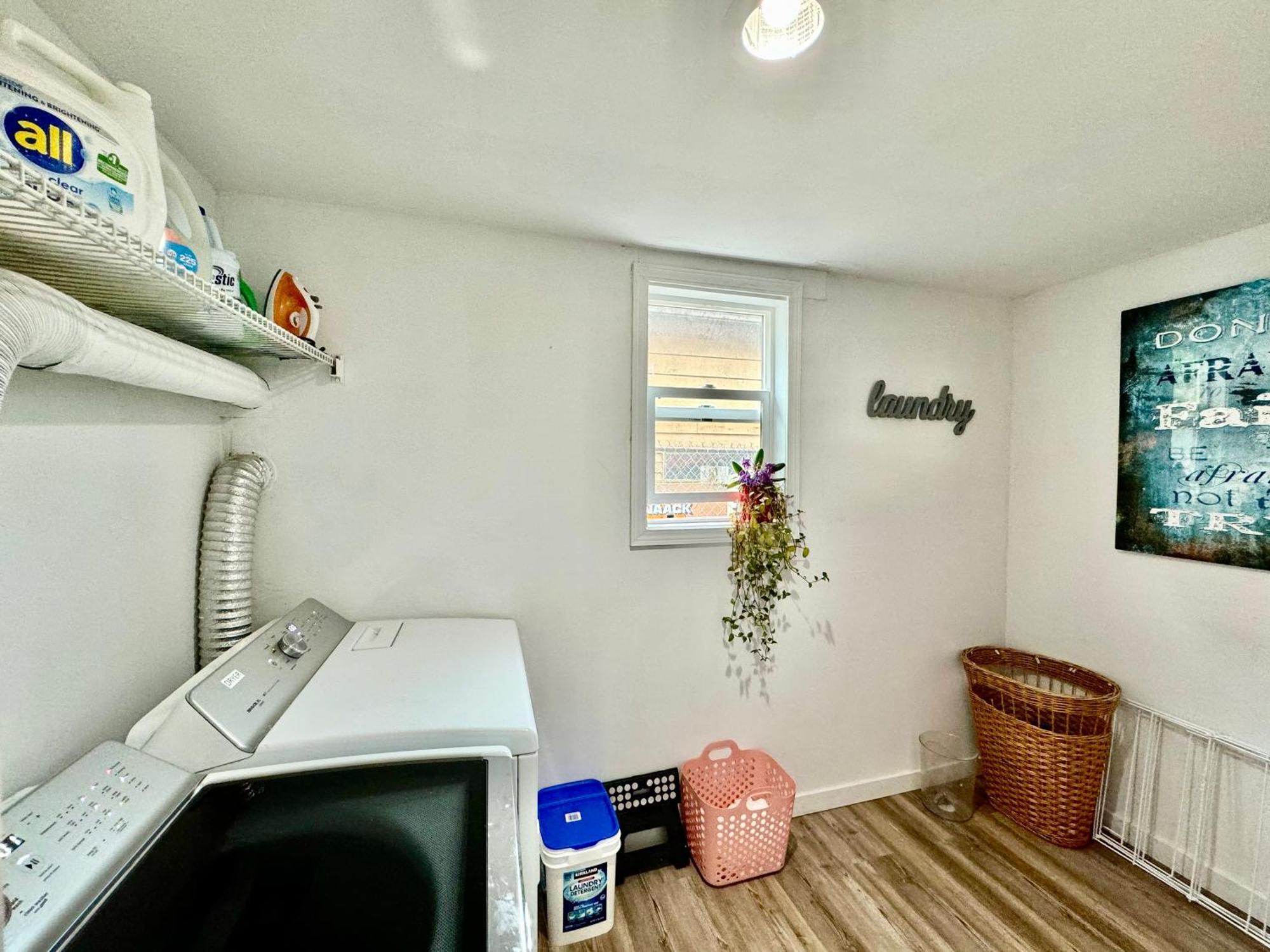 Tiny Private Room On The 1St Floor With Shared Bathroom Near Seatac Airport And Downtown Seattle Buitenkant foto