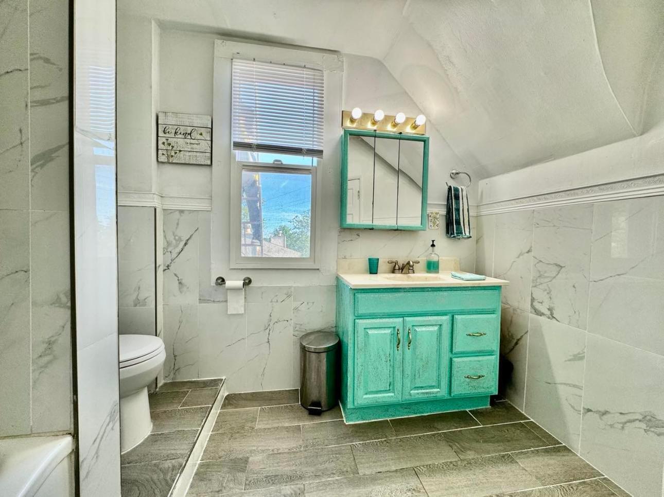 Tiny Private Room On The 1St Floor With Shared Bathroom Near Seatac Airport And Downtown Seattle Buitenkant foto