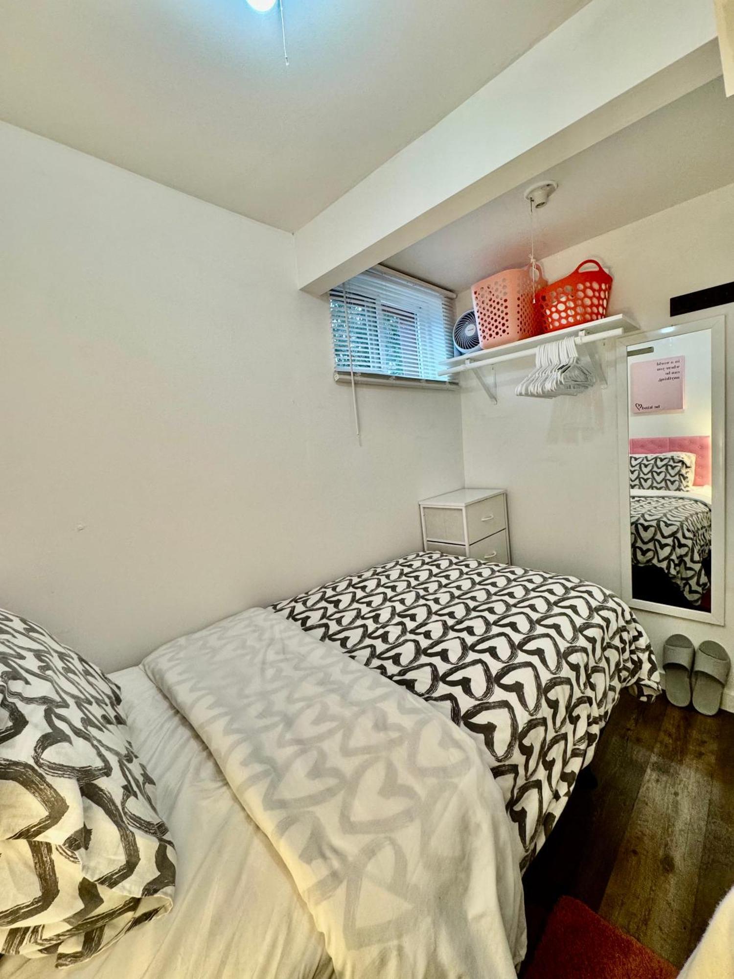 Tiny Private Room On The 1St Floor With Shared Bathroom Near Seatac Airport And Downtown Seattle Buitenkant foto